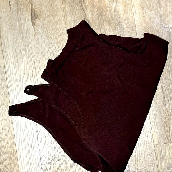 Bodycon Brown One-Piece High-Neck - Picture 3 of 4